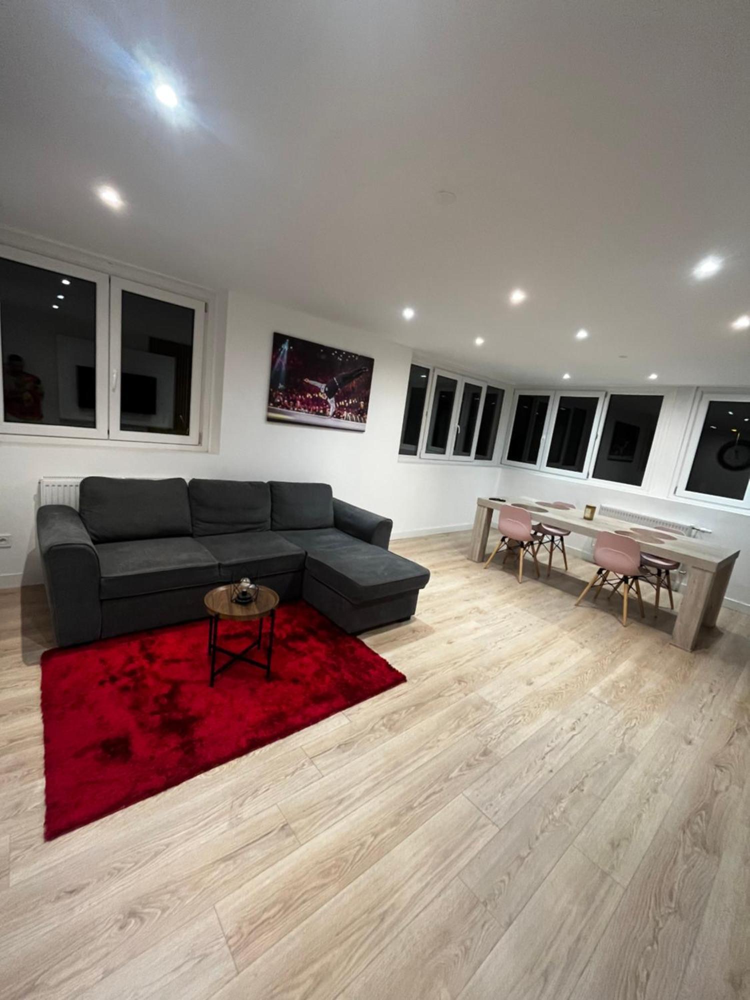 Grande Chambre Dans Loft A Deux Pas De La Plage Dunkirk Exterior foto